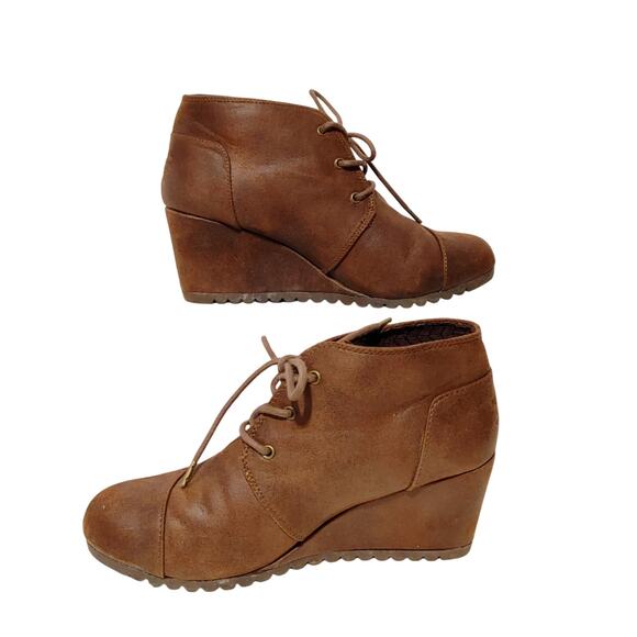 Skechers Bobs High Notes Bell Kick Wedge Booties Lace Up Brown Womens 7.5 NEW - Picture 2 of 6